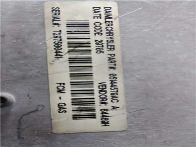 Foto 2ª: Caja Reles Fusibles Chrysler Grand Voyager 3.3 G 6V (VARIANTE YB1R) [R(VIN) OR 3.3]