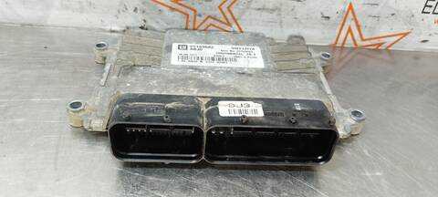 Centralita Motor ECU Chevrolet Cruze LS 141CV 104KW