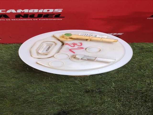 Foto 2ª: Aforador Citroen Jumpy 1.6 HDI 90 27 L1H1 FURGON [1 6 LTR. - 66 KW 16V HDI] 90CV [9HU] (2008)