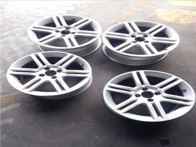 Juego LLantas Fiat Stilo 1.9 JTD (192_XE1A)