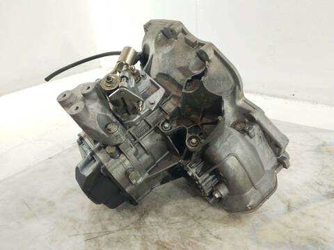 Foto 3ª: Caja Cambios Opel Astra SELECTIVE 116CV 85KW [A16XER] (2012)