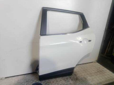 Foto 3ª: Puerta Trasera Izquierda Nissan Qashqai 1.5 DCI 110CV 81KW [K9K646] (2017)