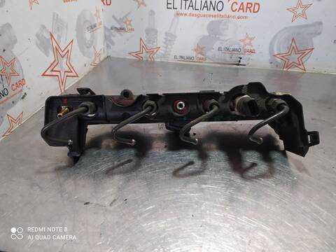 Foto 3ª: Rampa Inyectora Renault Laguna CONFORT DYNAMIQUE 130CV 96KW [F9Q758] (2006)