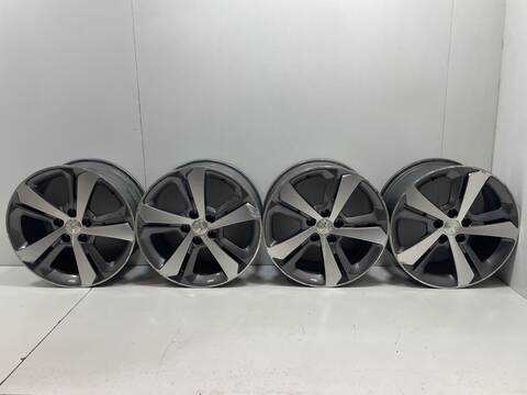 Juego LLantas Peugeot 308 BH01