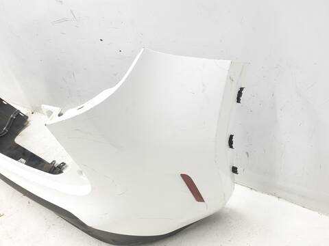 Foto 3ª: Paragolpes Trasero Toyota Yaris ACTIVE 0CV 72KW (2017)