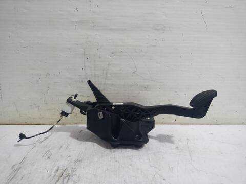 Foto 3ª: Pedal Freno Opel Corsa EDITION 101CV [F 12 XHL] (2019)