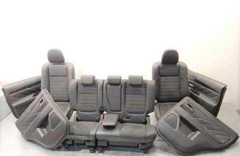 Asientos Traseros Mitsubishi Outlander PHEV KAITEKI 4WD 208CV 153KW