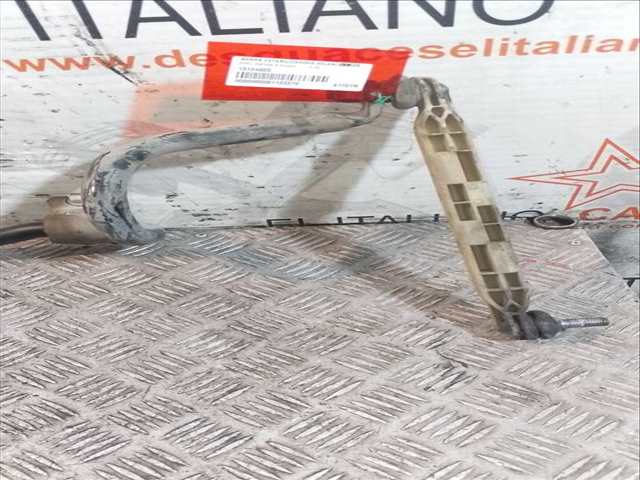 Foto 3ª: Barra Estabilizadora Delantera Opel Zafira COSMO 125CV 92KW [A17DTR] (2011)