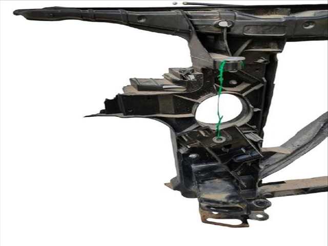 Foto 3ª: Paragolpes Delantero Audi Q7 3.0 TDI QUATTRO (2006)