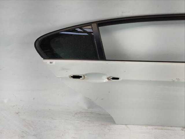 Foto 2ª: Puerta Trasera Derecha Bmw Serie 3 320 D E90) (2004)
