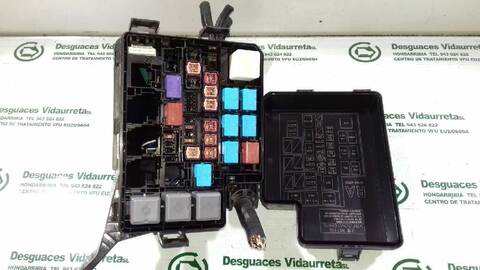 Caja Reles Fusibles Toyota Rav4 ACTIVE 124CV 91KW