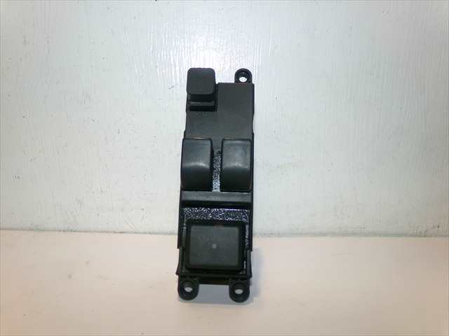 Botonera Elevalunas Nissan Micra 1.3 G 1998-2000