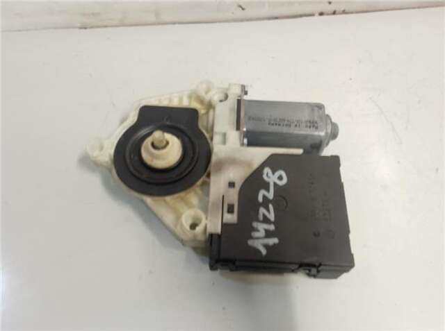 Foto 2ª: Elevalunas Eléctrico Delantero Izquierdo Volkswagen Golf 2.0 ADVANCE [2.0 LTR. - 103 KW TDI] [CFFB]