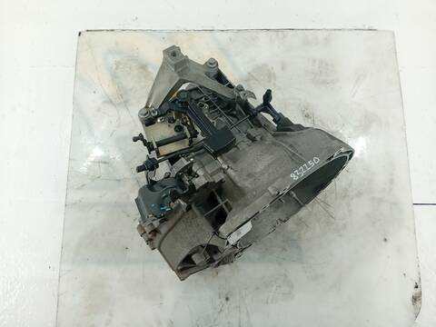 Foto 2ª: Caja Cambios Volvo C30 1.6 D DRIVE KINETIC 109CV 80KW [D4164T] (2007)