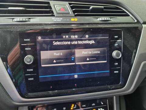 Foto 2ª: Pantalla Multifuncion Volkswagen Touran LIFE 149CV 110KW [DXPA] (2024)