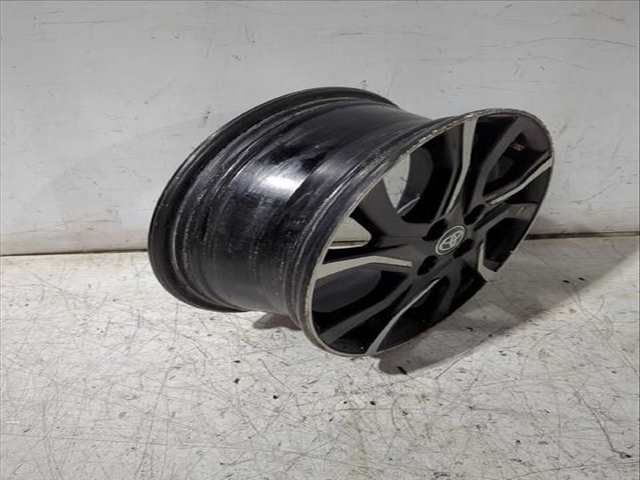 Foto 3ª: LLanta Chapa Toyota Yaris 1.5 NSP131_) 112CV [2NR-FKE] (2010)