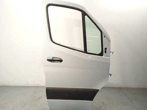 Puerta Delantera Derecha Mercedes Sprinter 419 CDI RWD 907.643 907.645 907.647) 190CV 140KW FURGONETA