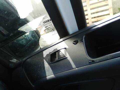 Foto 2ª: Botonera Elevalunas Iveco Camion D 35S12 [F1AGL411XE] (2021)