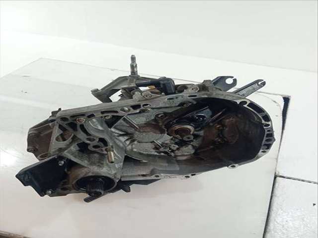 Caja Cambios Renault Clio CAMPUS 65CV 48KW