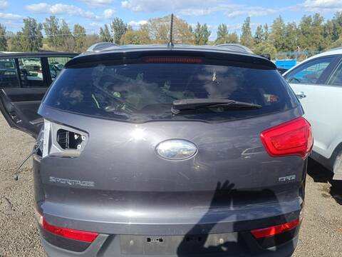 Portón Kia Sportage X-TECH 4X2 116CV 85KW