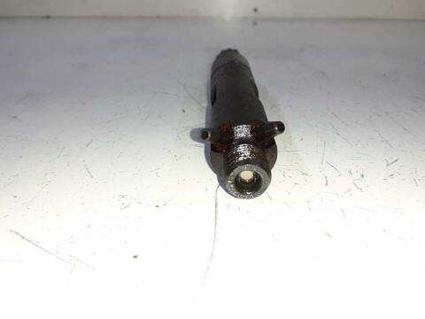 Foto 3ª: Inyectores Volkswagen Transporter 2.5 TDI 88CV 65KW FURGONETA [AJT] (2002)