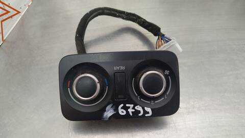 Mando Calefacción A. A. Mitsubishi Montero 3.2 DI-D KAITEKI 5-PTAS.) 170CV 125KW