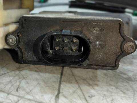 Foto 2ª: Elevalunas Eléctrico Delantero Derecho Bmw X3 2.0 16V DIESEL CAT 150CV (2004)