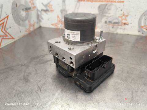 Foto 2ª: Abs Peugeot Expert ASPHALT STANDARD 120CV 88KW FURGON [YHV] (2023)