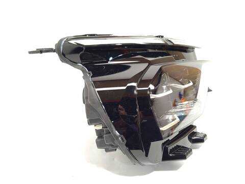 Foto 3ª: Faro Derecho Citroen C4 1.2 155CV 114KW (2022)