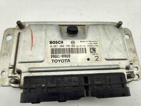 Foto 3ª: Centralita Motor ECU Toyota Aygo BASICO 68CV 50KW [1KRFE] (2005)