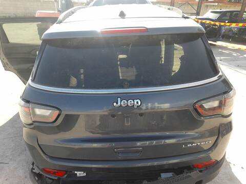 Portón Jeep Compass 1.3 131CV 96KW