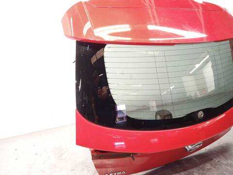 Foto 2ª: Portón Opel Astra 1.4 TURBO 35) 125CV 92KW [LE2] (2019)