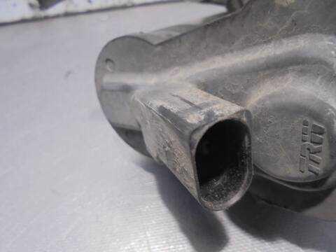 Foto 3ª: Pedal Embrague Volkswagen Passat 2.0 TDI BERLINA 140CV 103KW [BKP] (2006)