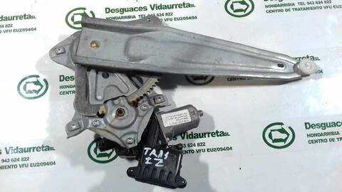 Foto 2ª: Elevalunas Manual Trasero Izquierdo Toyota Verso 2.0 D-4D CAT 126CV 93KW [1AD] (2009)