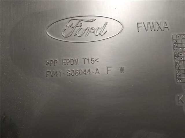 Foto 3ª: Guantera Ford Kuga 1.5 VIGNALE [1.5 LTR. - 110 KW ECOBOOST CAT] [M8MC]