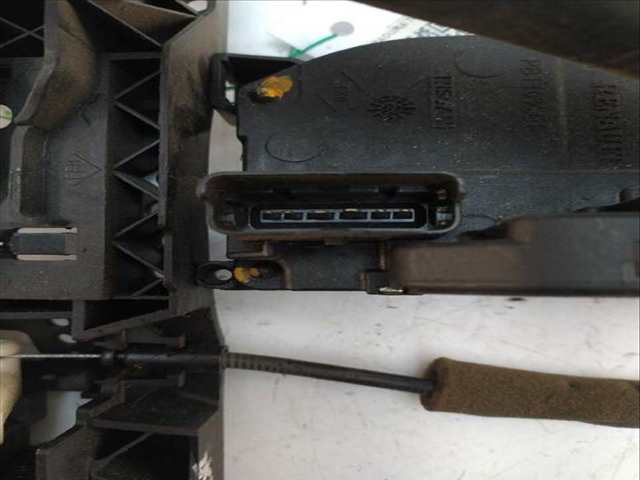 Foto 3ª: Cerradura Puerta Trasera Derecha Renault Megane 1.5 DCI BZ09 BZ0D BZ1W BZ29 BZ14) HATCHBACK III HATCHBACK BZ0/1_ B3_) (2008)