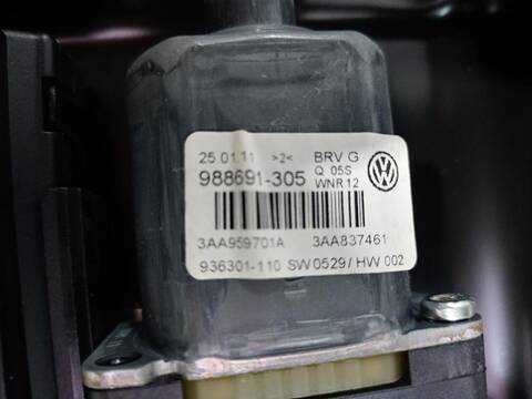 Foto 2ª: Elevalunas Eléctrico Delantero Izquierdo Volkswagen Passat ADVANCE BLUEMOTION 105CV [CAYC] (2010)