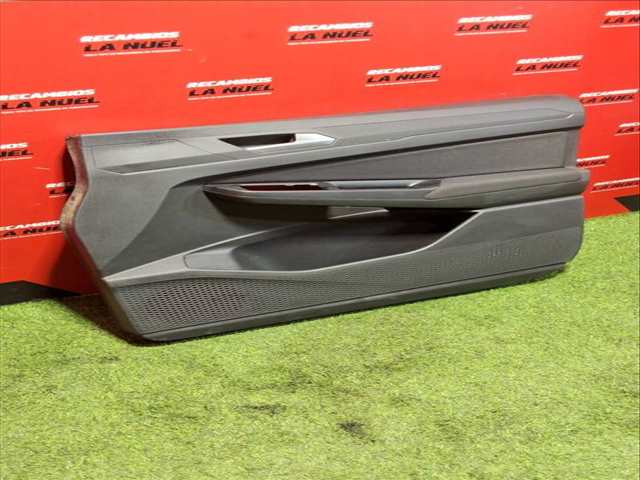 Foto 3ª: Tapizados Cartoneras Ford Tourneo 1.5 ACTIVE [1 5 LTR. - 84 KW ECOBOOST CAT] 114CV [DPB] (2023)