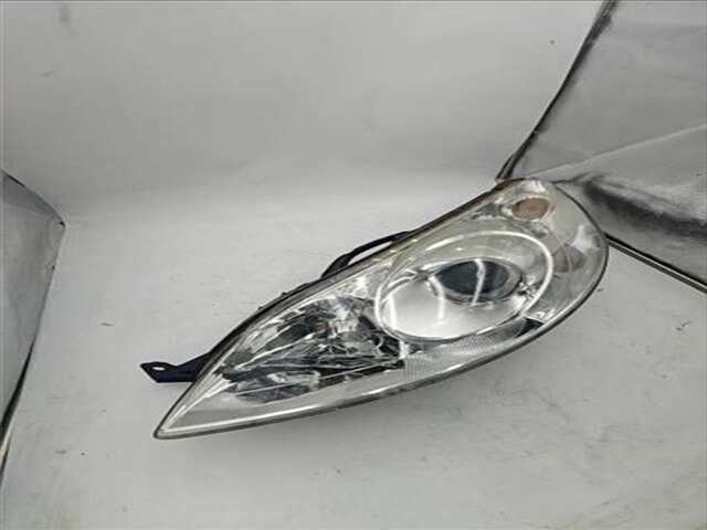 Foto 2ª: Faro Izquierdo Peugeot 407 1.6 BUSINESS LINE [1.6 LTR. - 80 KW HDI FAP CAT (9HZ - DV6TED4)]