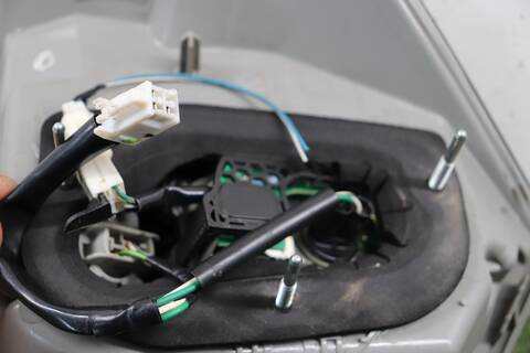 Foto 3ª: Piloto Trasero Derecho Lexus RX G RX300 LUXURY (2003)