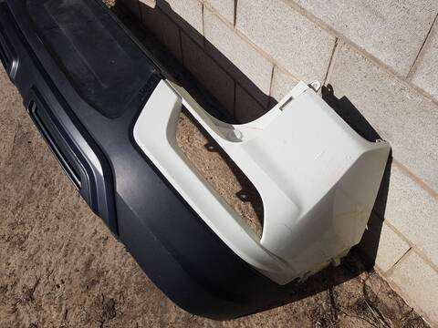 Foto 3ª: Paragolpes Trasero Ssangyong Korando 1.5 150CV 110KW [175950] (2022)