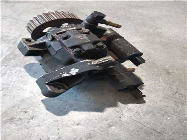 Foto 3ª: Bomba Inyeccion Renault Scenic 1.5 ADVENTURE BY CORONEL TAPIOCCA [1.5 LTR. - 78 KW DCI DIESEL] (JM)(2003-_) [K9K P7]