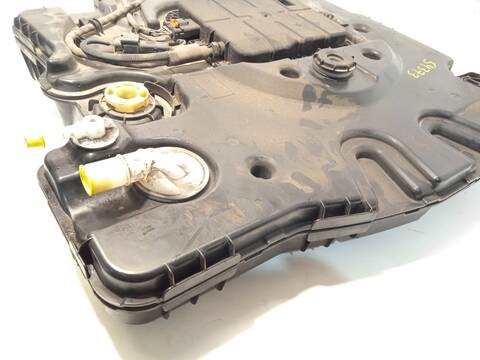 Foto 4ª: Deposito AdBlue Citroen C4 1.5 BLUEHDI 100 102CV 75KW [YHY] (2019)