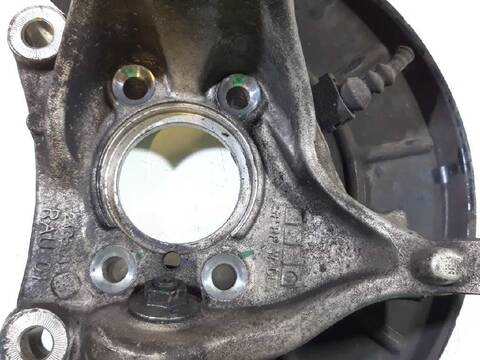 Foto 3ª: Mangueta Delantera Derecha Volkswagen Sharan ADVANCE BLUEMOTION 170CV 125KW [CFGB] (2011)