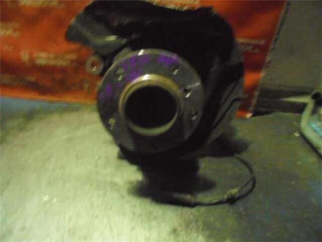 Foto 3ª: Mangueta Delantera Izquierda Bmw Serie 1 114 2.0 118D [2.0 LTR. - 90 KW 16V DIESEL CAT] [M47N 204 D4]