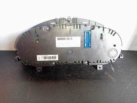 Foto 3ª: Cuadro de Instrumentos Volkswagen Passat 2.0 TDI 140CV (2010)