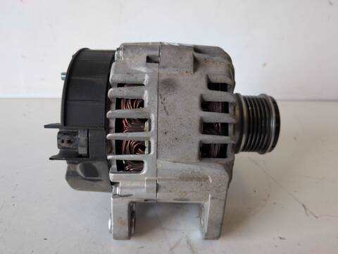 Foto 3ª: Alternador Renault Kangoo K9K608 (2015)