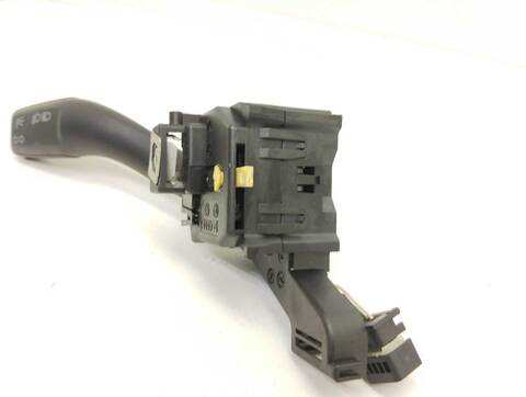 Foto 3ª: Mando Multifuncion Audi A3 2.0 TDI 140CV 103KW [BKD] (2007)