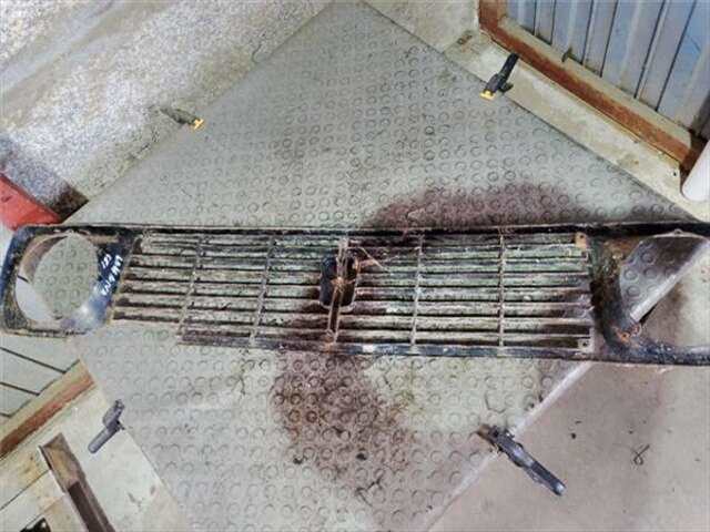 Foto 2ª: Rejilla Delantera Lada Niva 1.6 5000 [1.6 LTR. - 56 KW] [EXP.4T]