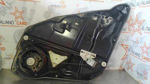 Foto 4ª: Elevalunas Manual Trasero Derecho Mercedes Clase ML 300 3.0 CDI W164) 224CV 165KW AUT. OM642 [OM642940] (2006)